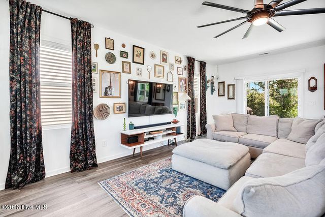 1305 Creekfront Drive, Wilmington, NC 28401