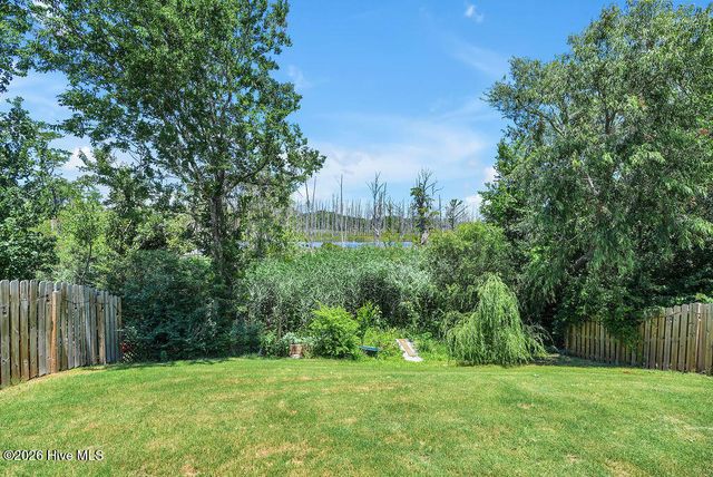 1305 Creekfront Drive, Wilmington, NC 28401