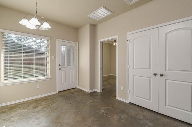 15786 Cottonwood Drive, Montgomery, TX 77356