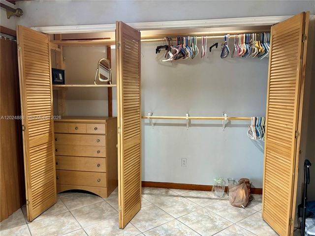 3171 SW 16th Ct, Fort Lauderdale, FL 33312