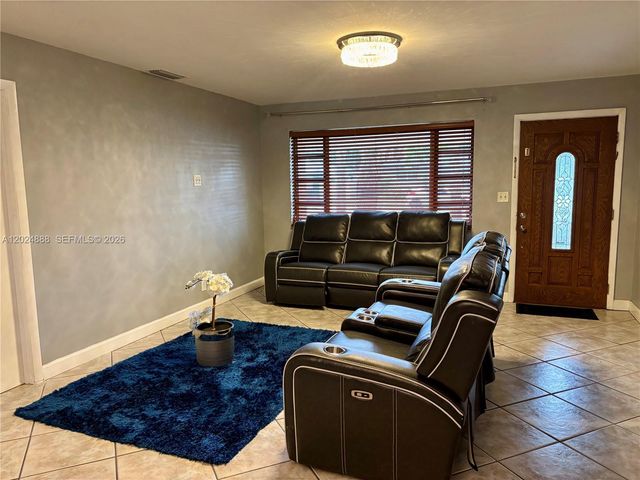 3171 SW 16th Ct, Fort Lauderdale, FL 33312