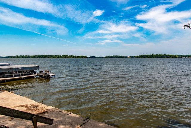 N4973 Lake DRIVE, Hustisford, WI 53034