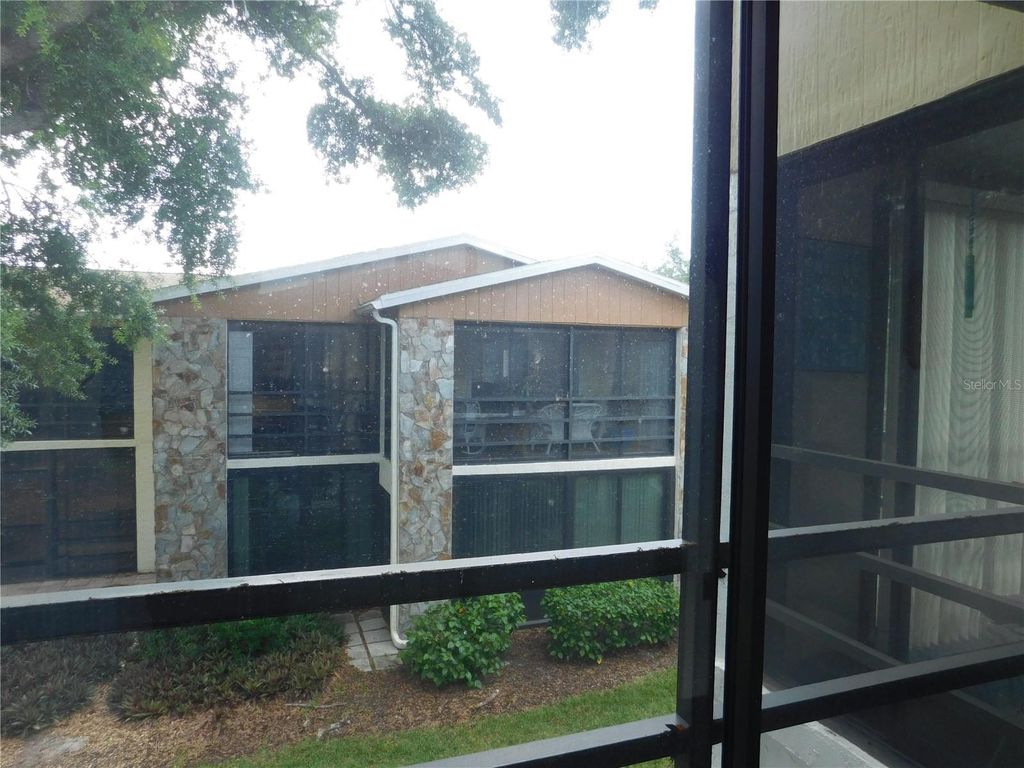 Image 25 of property listing at 5400 34TH STREET W L5, Bradenton, FL 34210
