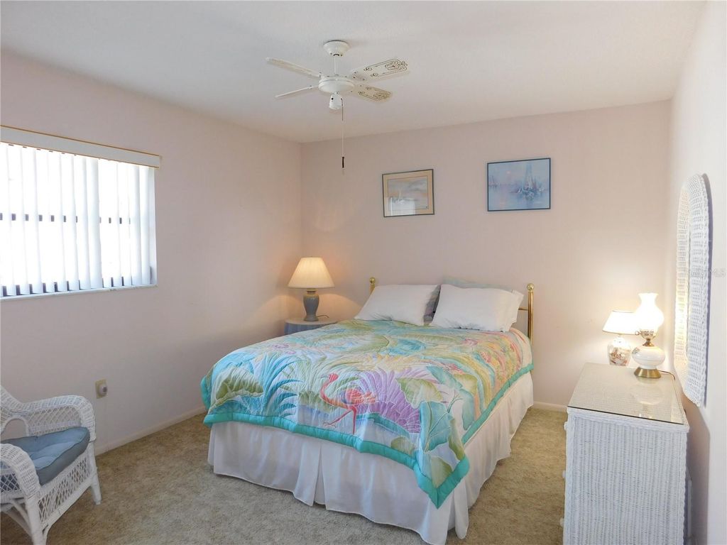 Image 35 of property listing at 5400 34TH STREET W L5, Bradenton, FL 34210