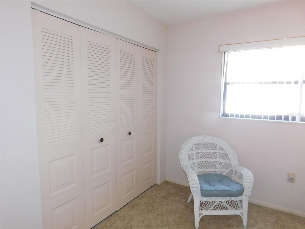 Image 36 of property listing at 5400 34TH STREET W L5, Bradenton, FL 34210