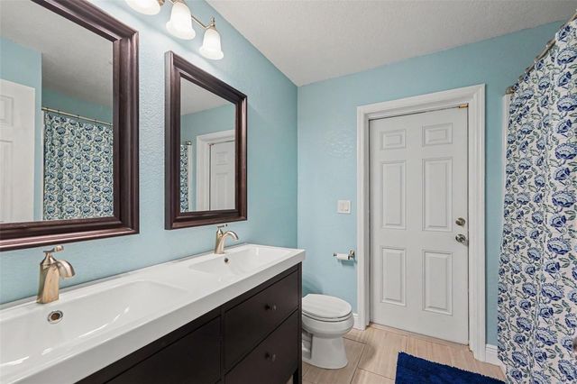 2675 RED OAK CT, Clearwater, FL 33761