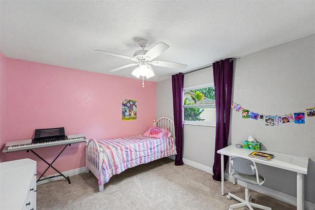 2675 RED OAK CT, Clearwater, FL 33761
