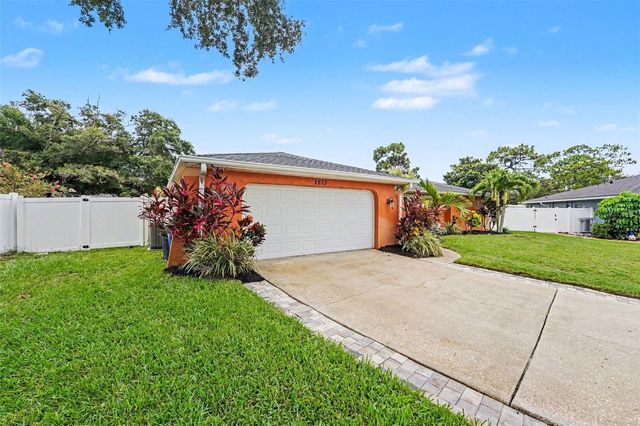 2675 RED OAK CT, Clearwater, FL 33761