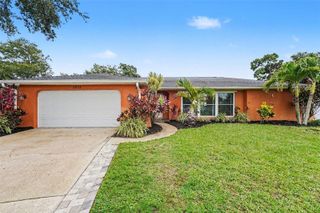 2675 RED OAK CT, Clearwater, FL 33761