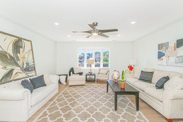 1430 Bay Tree Ln., Surfside Beach, SC 29575