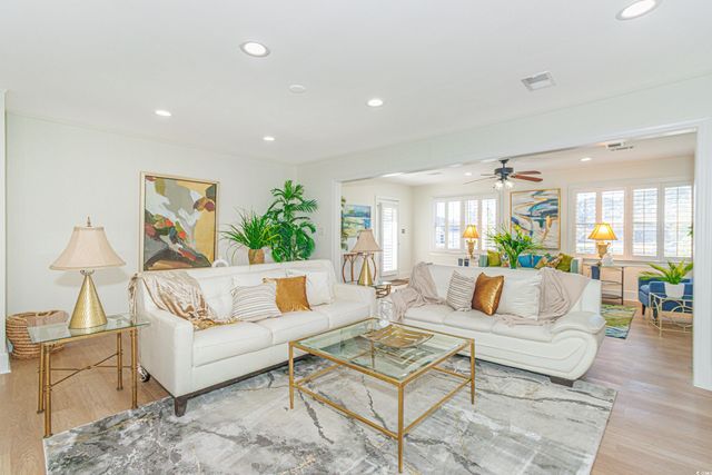 1430 Bay Tree Ln., Surfside Beach, SC 29575