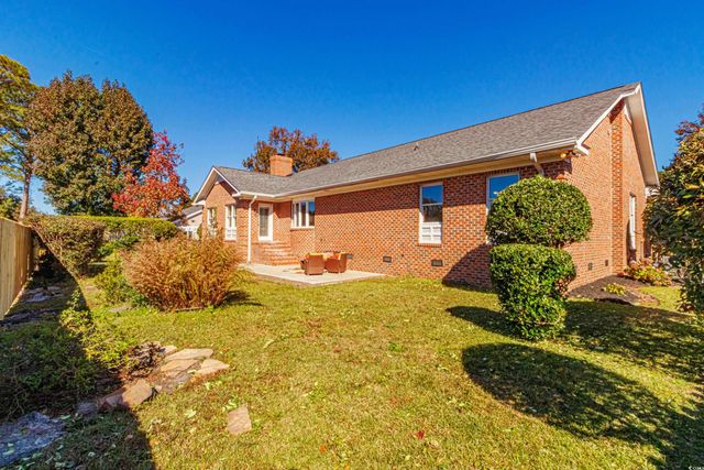 1430 Bay Tree Ln., Surfside Beach, SC 29575