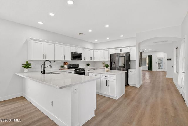 3465 E VERNON Street, Gilbert, AZ 85298