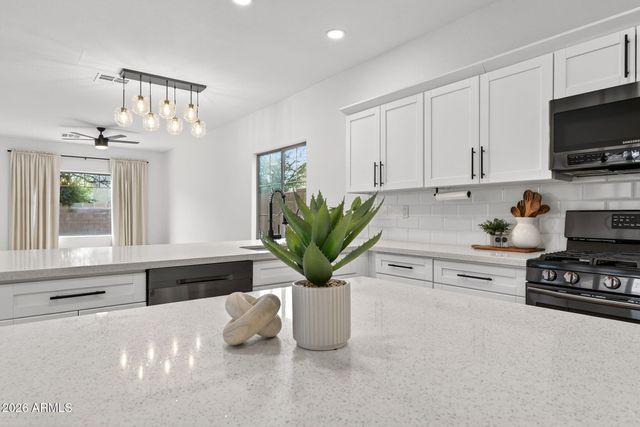 3465 E VERNON Street, Gilbert, AZ 85298