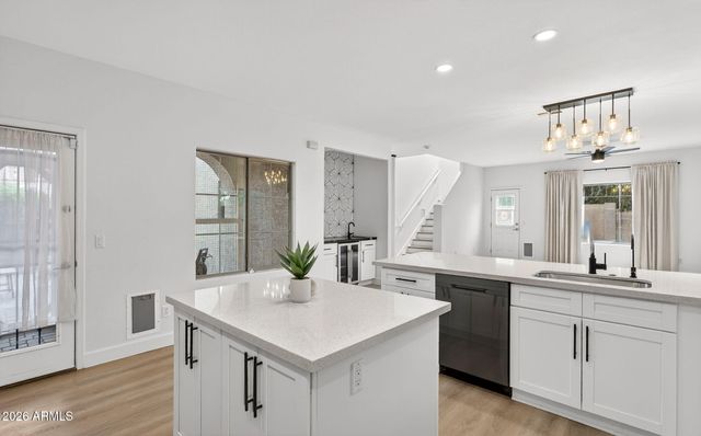 3465 E VERNON Street, Gilbert, AZ 85298