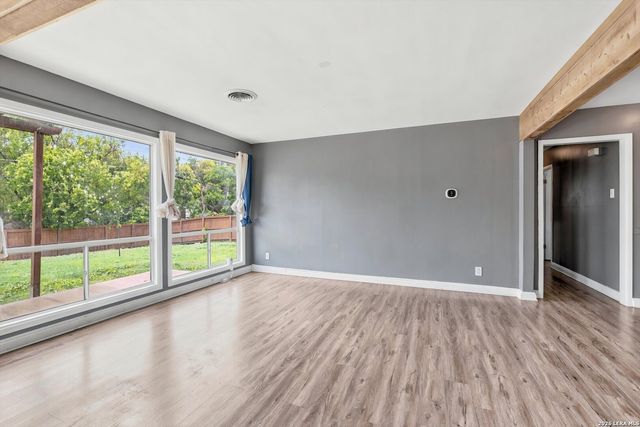 3331 NANTUCKET DR, San Antonio, TX 78230
