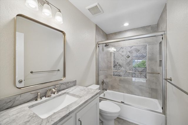 17402 Lake Chelan Lane, Humble, TX 77346