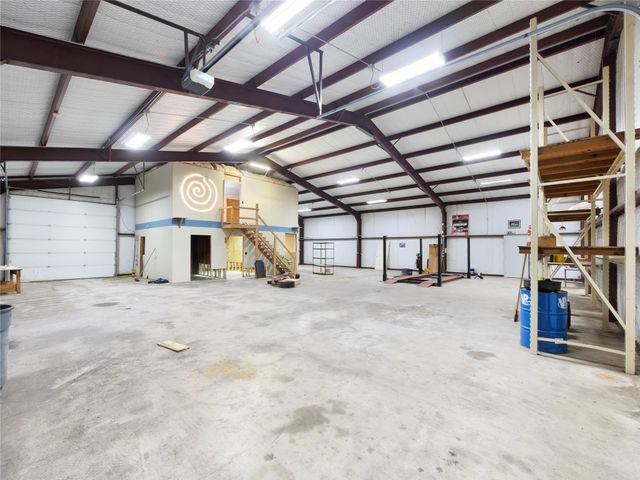 2944 CR-596, Nevada, TX 75173