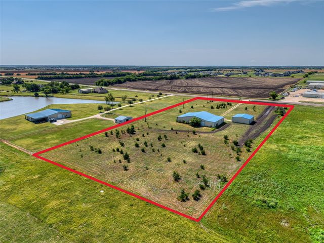 2944 CR-596, Nevada, TX 75173