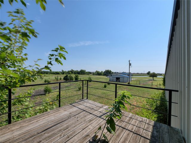 2944 CR-596, Nevada, TX 75173