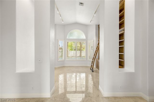 8924 Echo Ridge Drive, Las Vegas, NV 89117