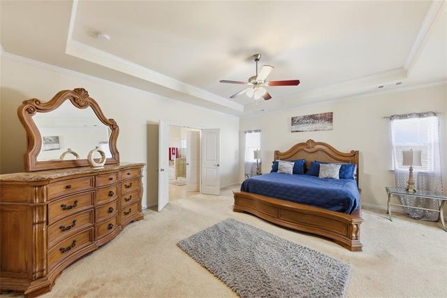 512 Coventry Way, Mcdonough, GA 30252