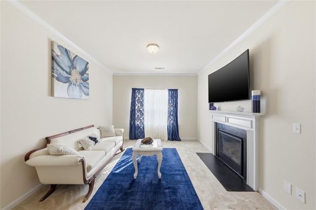 512 Coventry Way, Mcdonough, GA 30252