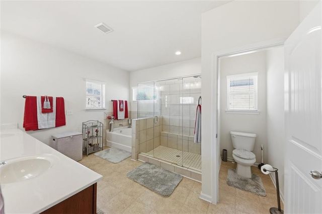 512 Coventry Way, Mcdonough, GA 30252