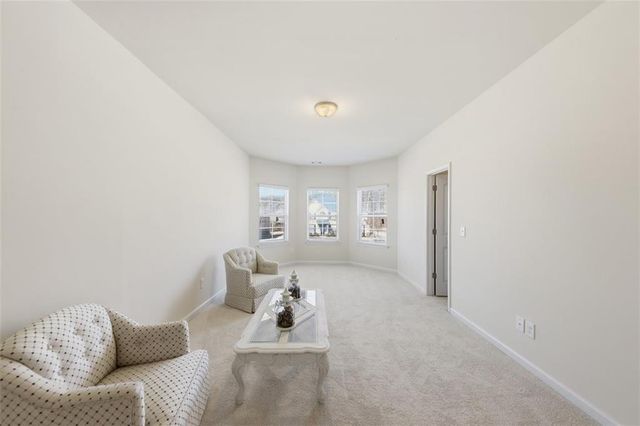 512 Coventry Way, Mcdonough, GA 30252