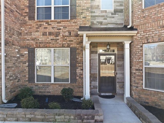 512 Coventry Way, Mcdonough, GA 30252