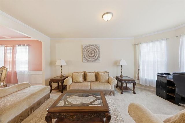 512 Coventry Way, Mcdonough, GA 30252