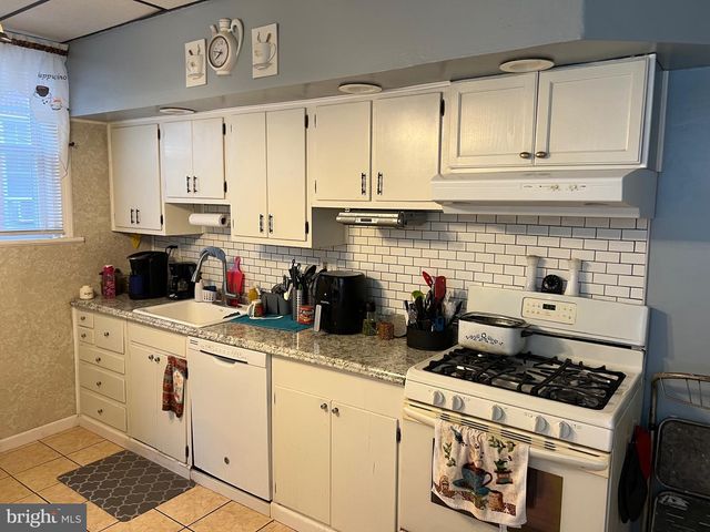 1132 HAWORTH ST, Philadelphia, PA 19124