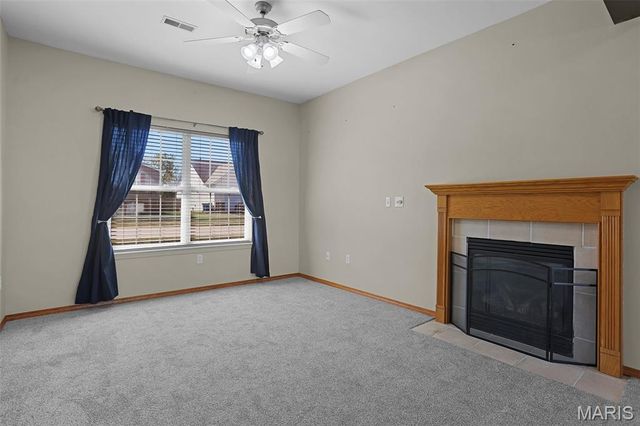 2217 Hunters Point Drive, Granite City, IL 62040