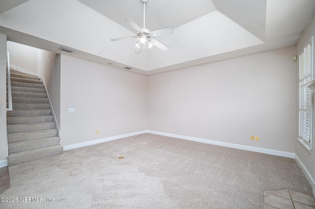 9965 CHELSEA LAKE Road, Jacksonville, FL 32256