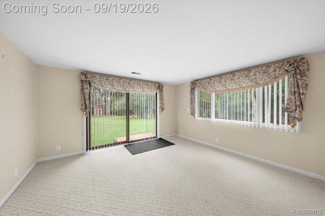 24780 Springbrook Drive, Farmington Hills, MI 48336
