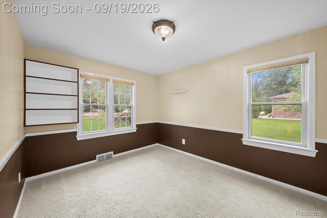 24780 Springbrook Drive, Farmington Hills, MI 48336