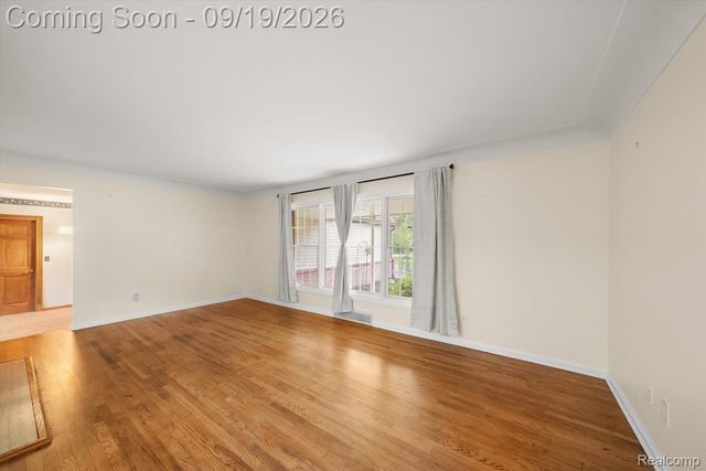 24780 Springbrook Drive, Farmington Hills, MI 48336