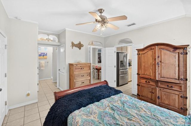 13770 Eaglesnest Bay Dr, Corpus Christi, TX 78418