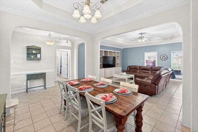 13770 Eaglesnest Bay Dr, Corpus Christi, TX 78418