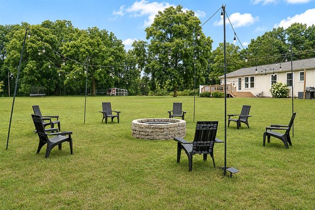 4144 13 Mile Road, Rockford, MI 49341