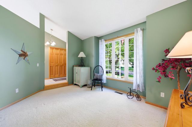 10948 203rd Street W, Lakeville, MN 55044
