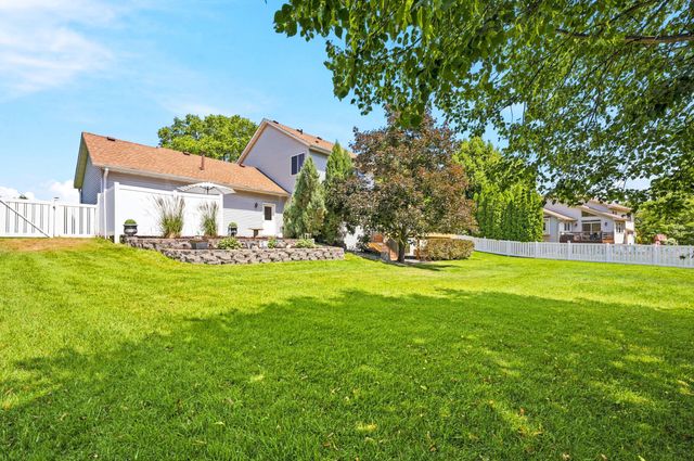 10948 203rd Street W, Lakeville, MN 55044
