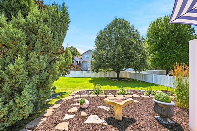 10948 203rd Street W, Lakeville, MN 55044