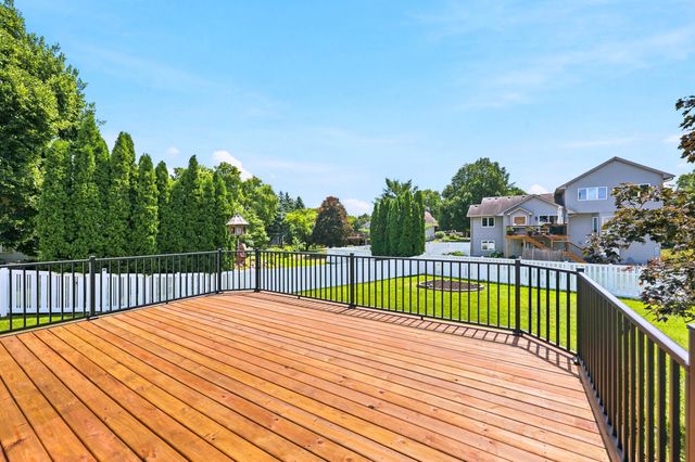 10948 203rd Street W, Lakeville, MN 55044