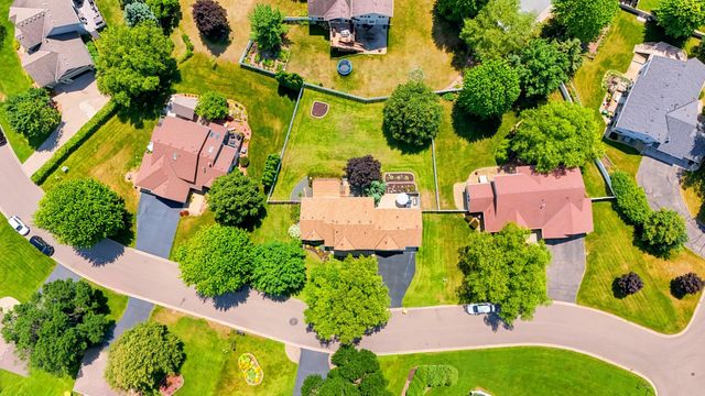 10948 203rd Street W, Lakeville, MN 55044