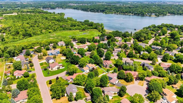 10948 203rd Street W, Lakeville, MN 55044