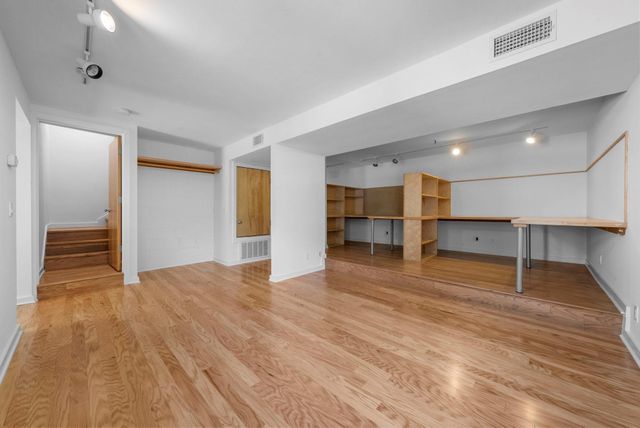 601 Westwood TER, Austin, TX 78746