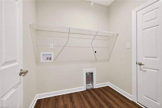 1008 Gadsby LN, Williamsburg, VA 23185