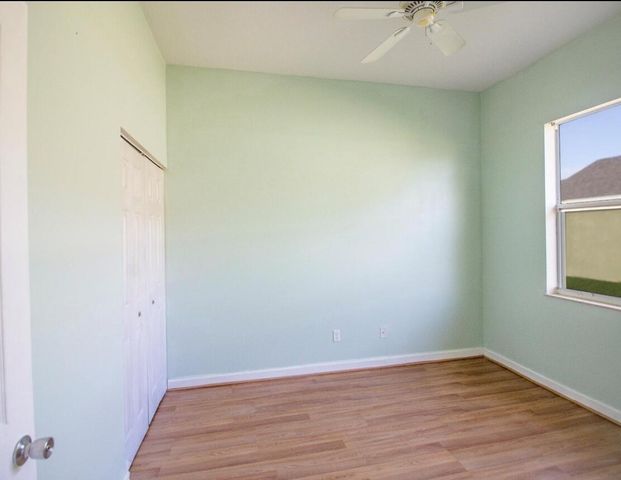 787 SE Evergreen Terrace, Port St. Lucie, Port St Lucie, FL 34983