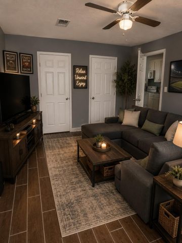 4518 Oak Shadows Drive, Houston, TX 77091
